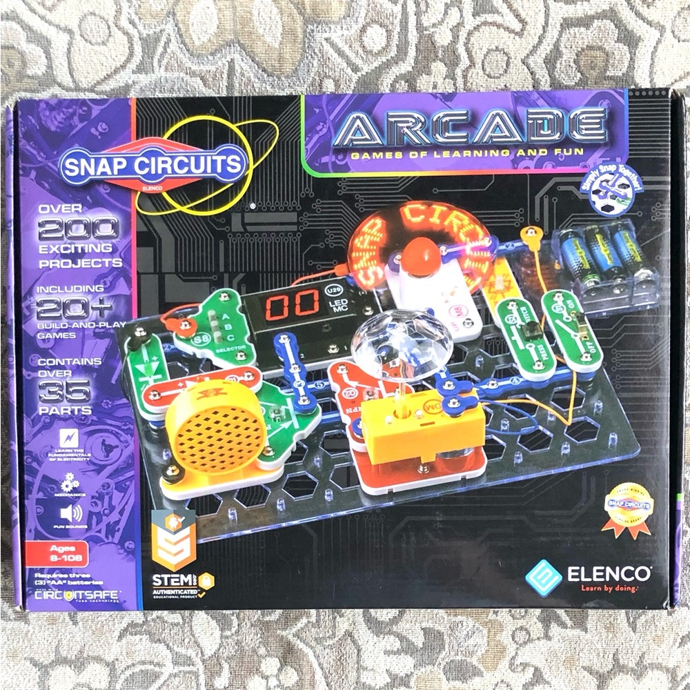 Snap Circuits “Arcade” Electronics Exploration Kit, Stem Activities for ages 8+